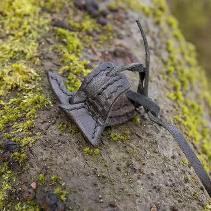 Epic Armoury Leren Haakje Voor LARP Zwaard, Zwart 1 Epic Armoury Leren Haakje Voor LARP Zwaard, Zwart