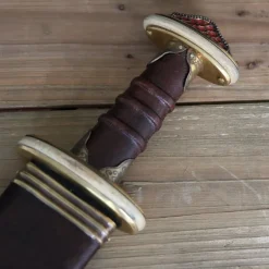 Deepeeka Sutton Hoo Zwaard Met Emaille 10 Deepeeka Sutton Hoo Zwaard Met Emaille -Viking zwaarden Winkel sutton hoo zwaard met emaille 4